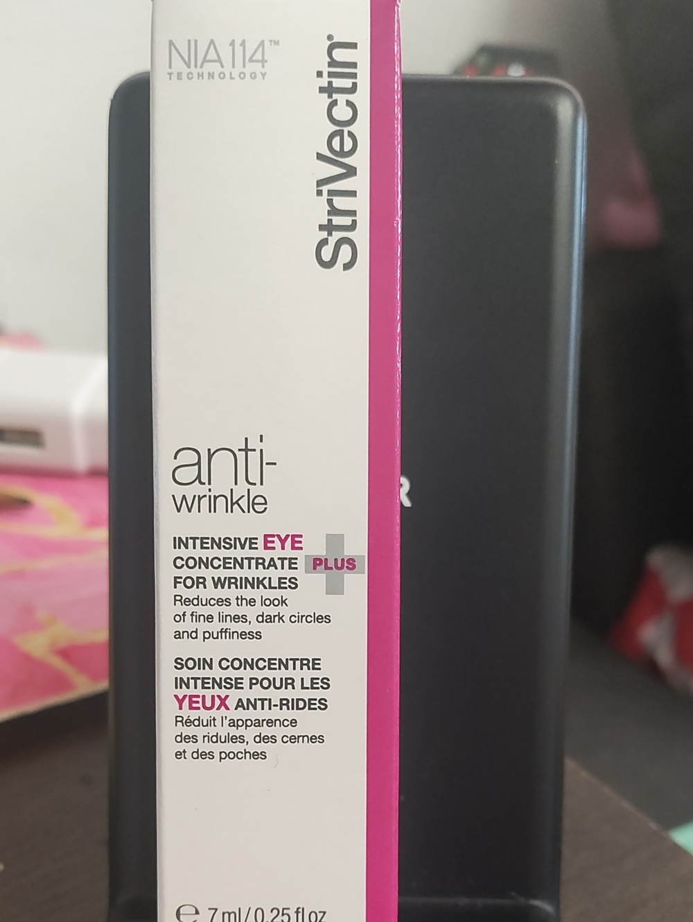StriVectin Anti-Wrinkle Eye Concentrate - White & Pink